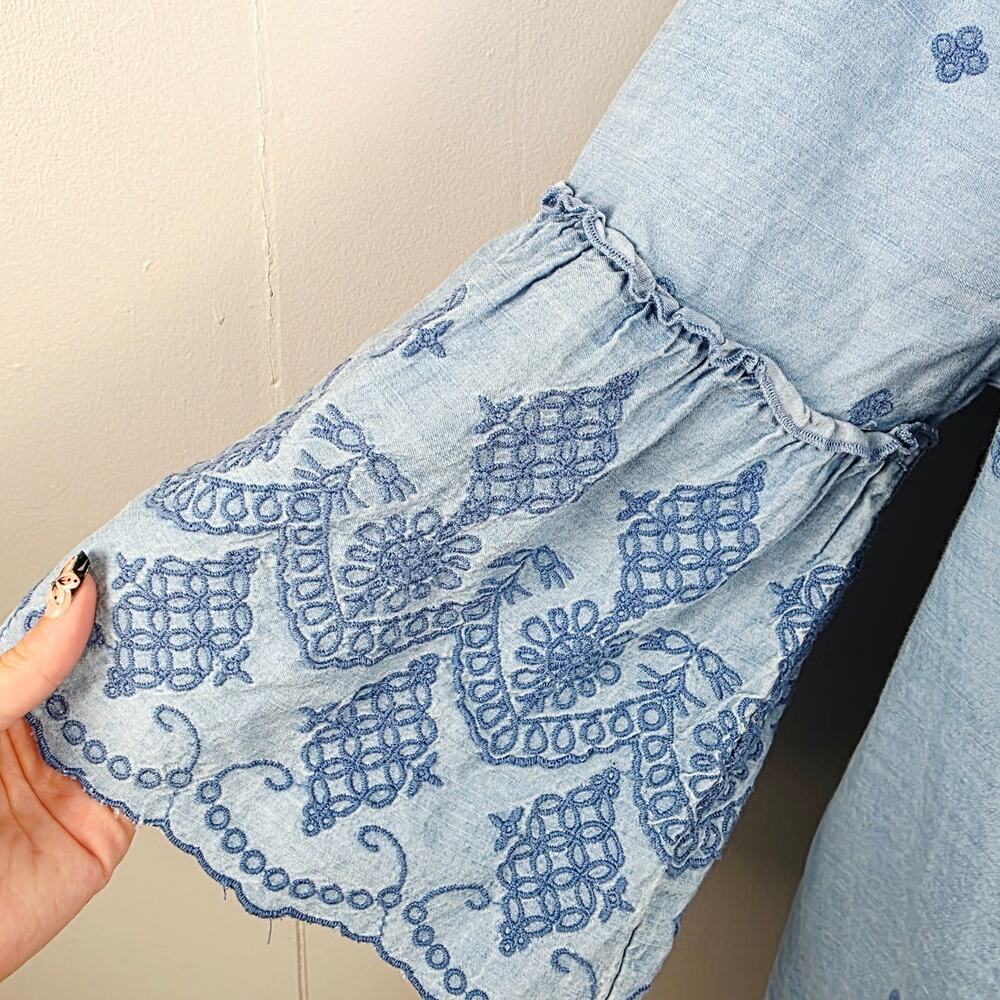 St. John’s Bay Dress Large Blue Embroidered Bell Sleeve Boho Peasant Coastal - Picture 6 of 12